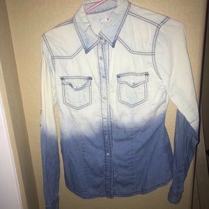 Long sleeve button ups